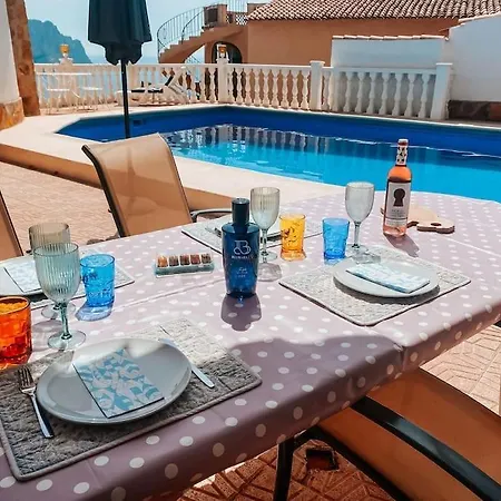 Fantastica Con Vistas A La Bahia Y Con Pisciana Villa *